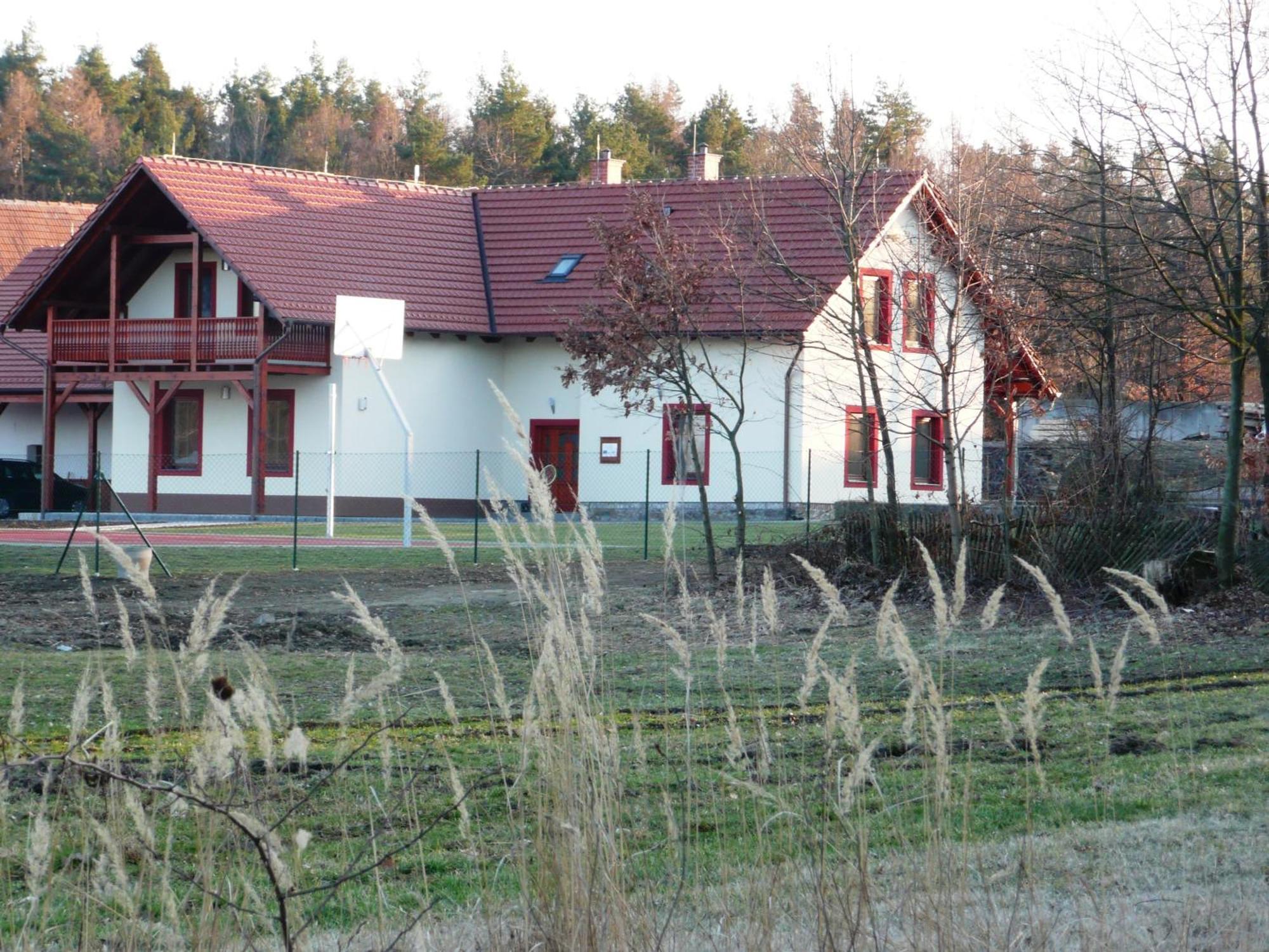 Penzion Lipina Slatiňany Exterior foto
